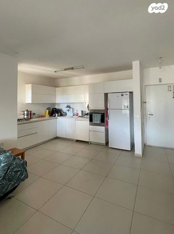 דירה, שדרות אבני החושן 15, כרמי גת, קרית גת