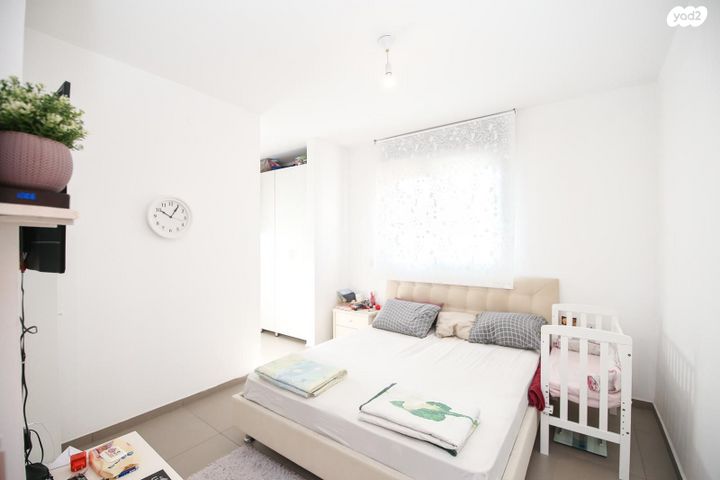 דירה, אלון 15, החורש, חריש