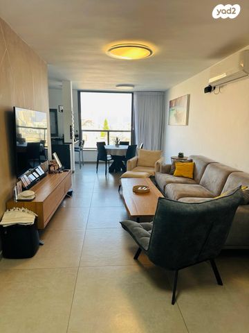 דירה, הפועל 1, לב העיר, בת ים