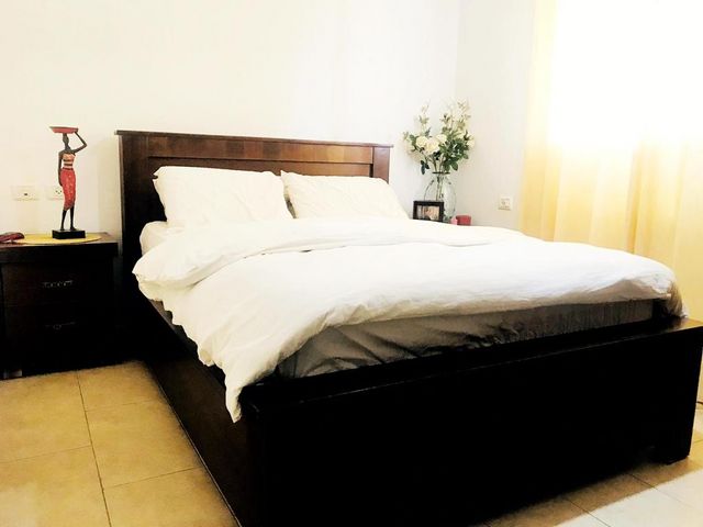 דירה, הרב אברהם מרדכי ווינגרטן 10, חומת שמואל, הר חומה, ירושלים