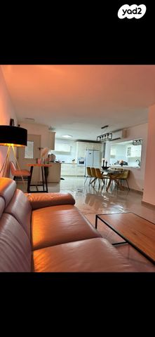 דירה, דרך המשחררים 135, שכונה א', באר שבע