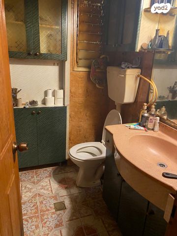 דירת גן, החצב 14, בני עי''ש, בני עי"ש