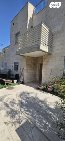 בית פרטי/ קוטג', מאיר וייס 1, פסגת זאב, ירושלים