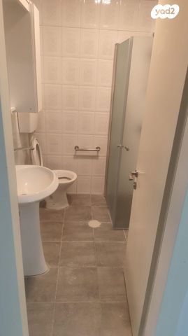 דירת גן, מצדה 12, שיכון ב, טבריה