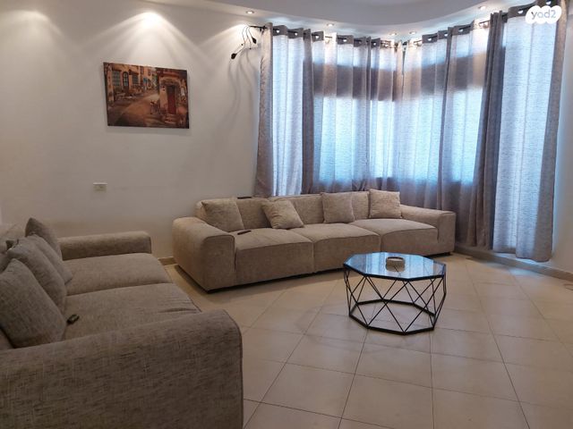 בית פרטי/ קוטג', זית 36, שאר העיר, מיתר / כרמית