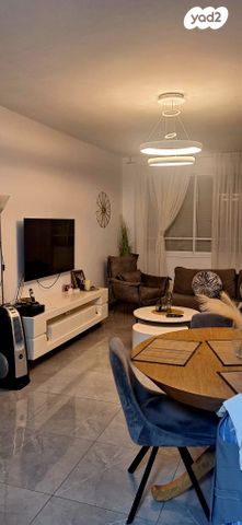 דירה, שדרות וייצמן 1, מוצקין הותיקה, קרית מוצקין