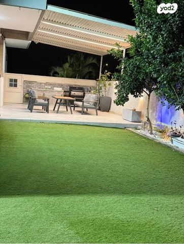 ביכורי ענבים 25