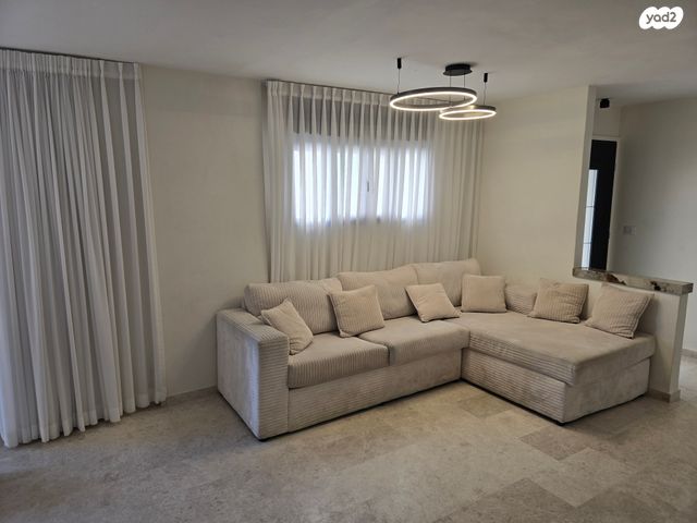 דירה, עליית הנוער 14, רמות, ירושלים