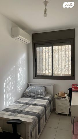 שדרות אבני החושן 15