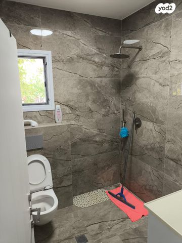 בית פרטי/ קוטג', רות 6, גבעת ציון, אשקלון