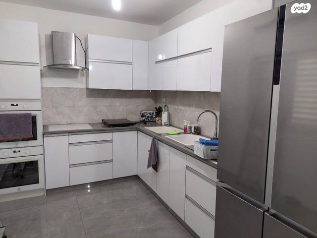 דירה, ניסנבוים 11, הפועל המזרחי א', שיכון א', בני ברק