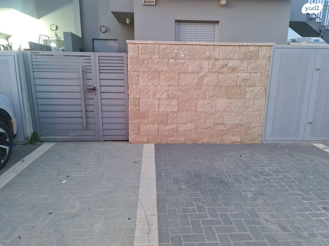 דירת גן, החיטה 3, מרכז שפירא, מרכז שפירא