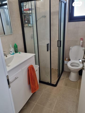 דירה, האחים 28, נווה שמיר רמת בית שמש ה-1, בית שמש