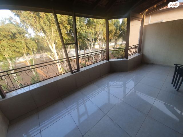 דירה, אלכסנדר זייד 61, קרית חיים מזרחית, חיפה