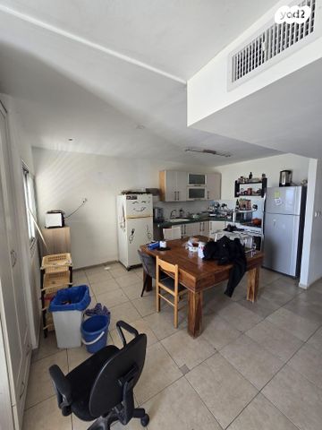 דירה, גבעת קנדה 15, גילה, ירושלים