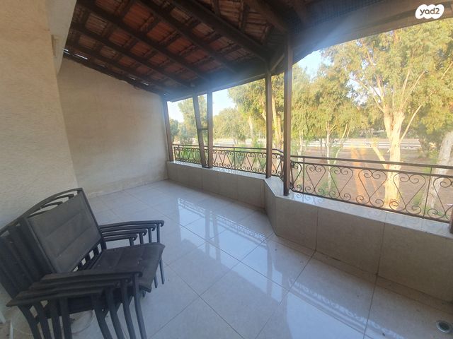 דירה, אלכסנדר זייד 61, קרית חיים מזרחית, חיפה