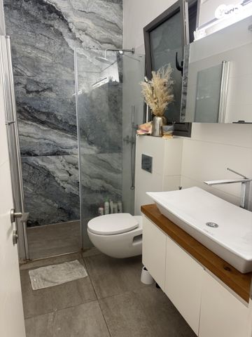 דירת גן, איתמר 6, חרוזים, רמת גן