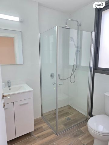 דירה, נוי 10, מת"מ, נאות פרס, חיפה