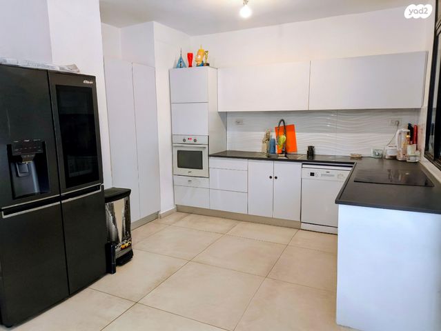 דירת גן, הרב קטרוני 29, מחנה יהודה, פתח תקווה