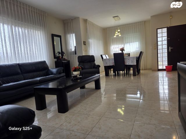 בית פרטי/ קוטג', חבצלת 12, מרכז העיר, עפולה