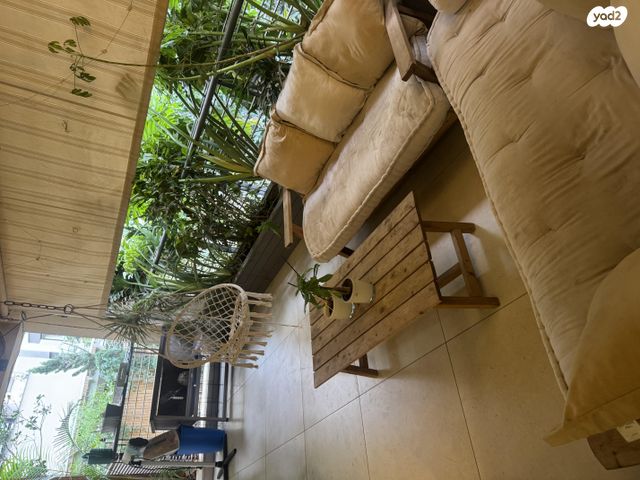 דירת גן, איתמר 6, חרוזים, רמת גן