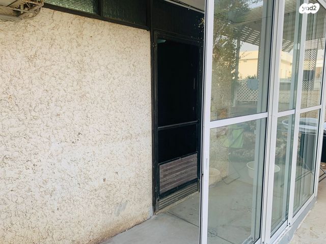 יחידת דיור, הרימון 76, צפריה, צפריה