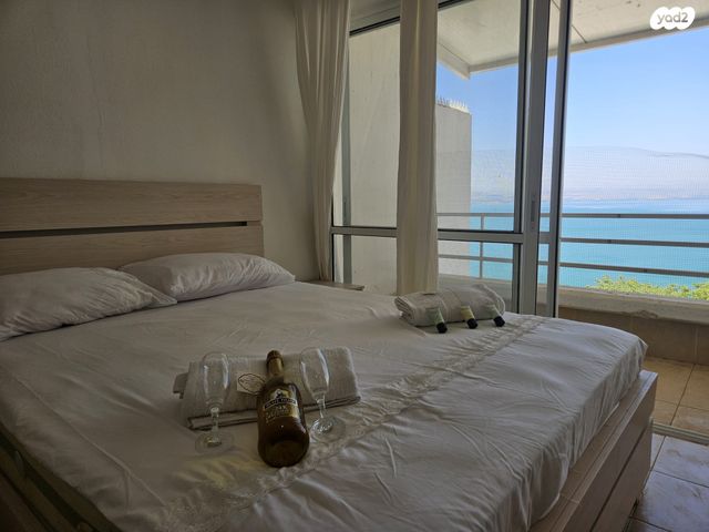 דופלקס, אחד העם 1, שיכון עובדים, טבריה