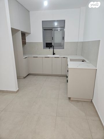 דירה, מונטיפיורי 12, לב המושבה / מרכז העיר, פתח תקווה