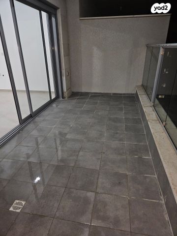 דירה, מונטיפיורי 12, לב המושבה / מרכז העיר, פתח תקווה