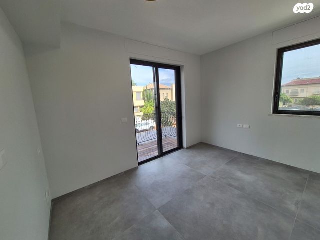 בית פרטי/ קוטג', מזל דגים 7, מתחם 11, הוד השרון