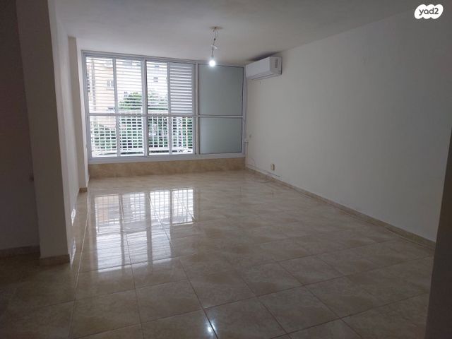 דירה, רוטשילד 112, כצנלסון, ראשון לציון