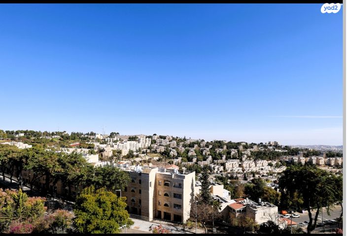 דירה, אדם 13, ארמון הנציב, תלפיות מזרח, ירושלים