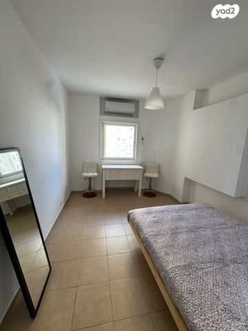 דירה, שדרות ניצה 22, צפון מערב מרכז העיר, נתניה