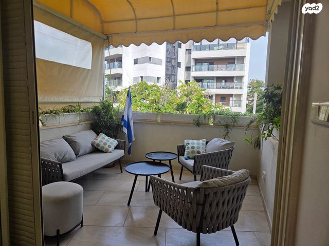 גג/ פנטהאוז, הבנים 18, מרכז, הרצליה