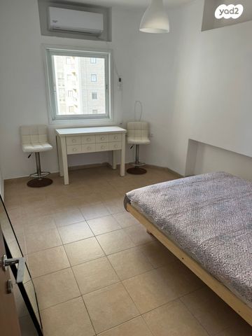 דירה, שדרות ניצה 22, צפון מערב מרכז העיר, נתניה