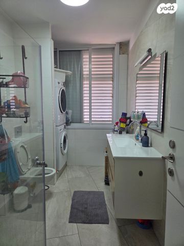 גג/ פנטהאוז, הבנים 18, מרכז, הרצליה