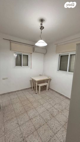 דירה, שדרות חיים וייצמן 44, צפון מזרח מרכז העיר, נתניה