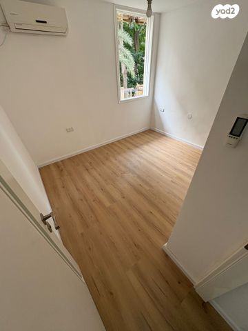 דירה, הלוחמים 25, גרין ועם, חולון