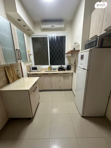 דירה, המעלות 12, שינקין, גבעתיים