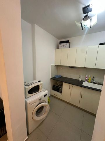 דירה, כיכר העצמאות 4, מרכז העיר דרום, נתניה