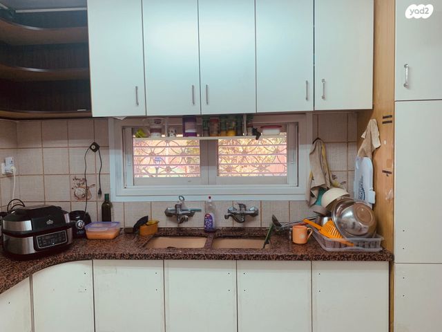 יחידת דיור, הרימון 76, צפריה, צפריה