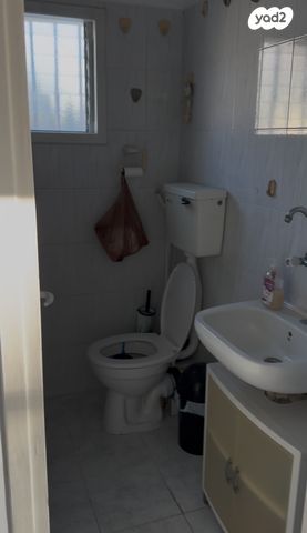 גג/ פנטהאוז, יהודה נחשוני 44, נווה אחיעזר א', בני ברק