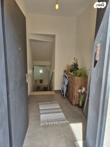 יחידת דיור, ערבי נחל 9, צופים, צופים