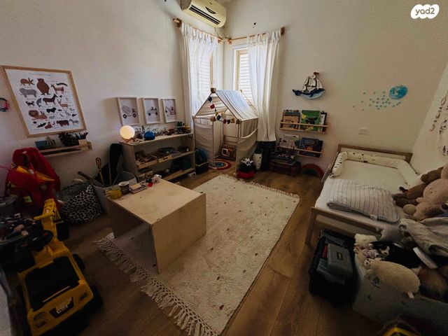 דירה, השרון 15, קרית יערים, רמת השרון