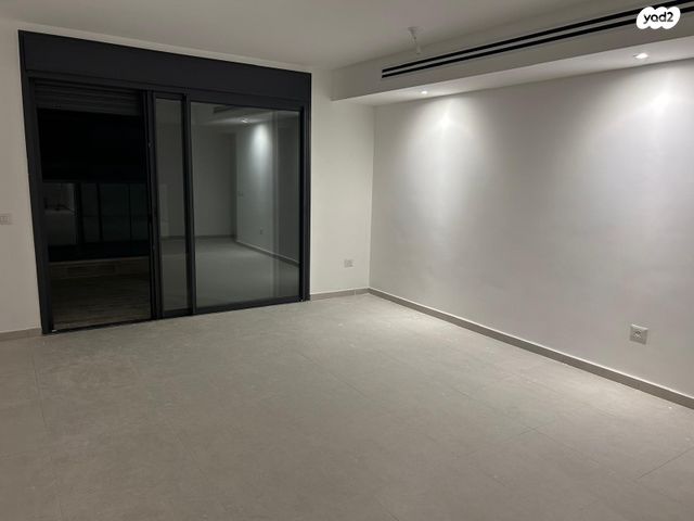 הרב שלום שבזי 201