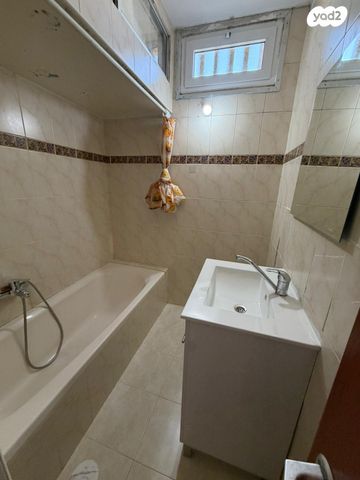 דירה, שאול המלך 131, שכונה י"א, באר שבע