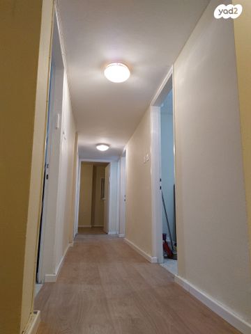 דירה, הרב קוק 1, שיכון חדש, כפר יונה