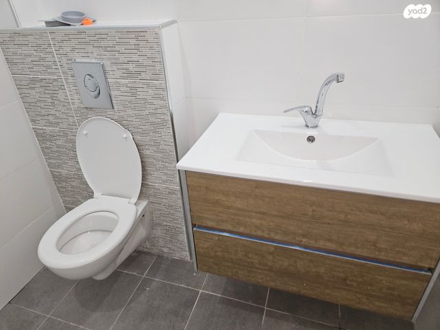 דירה, מונטיפיורי 12, לב המושבה / מרכז העיר, פתח תקווה