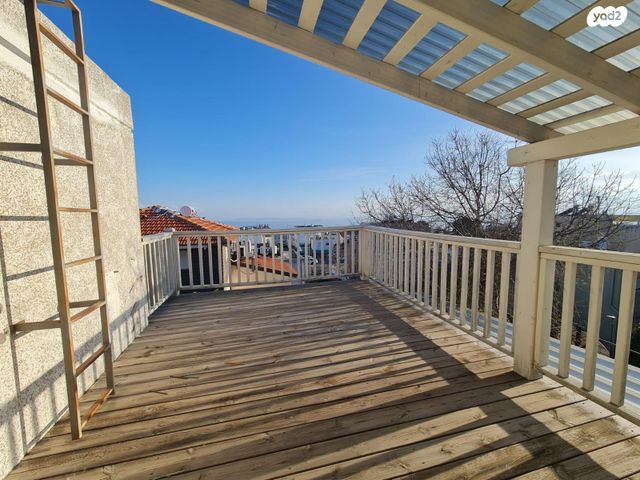 דירת גן, הגולן 16, יצחק רבין, צפת