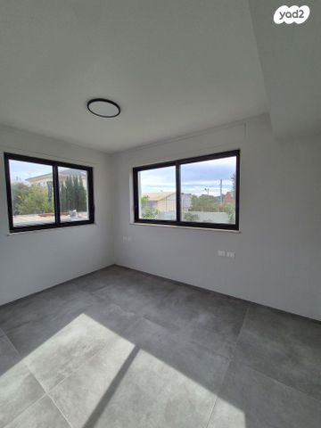 בית פרטי/ קוטג', מזל דגים 7, מתחם 11, הוד השרון